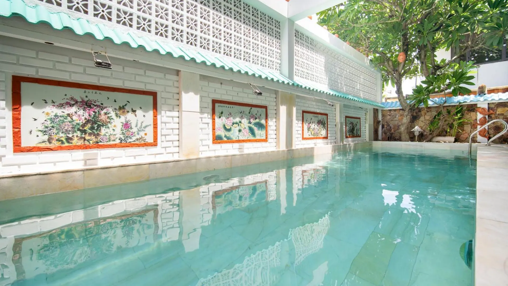 Benzen Boutique Villa Da Nang 0*,